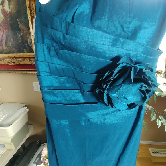 TEAL STRAPLESS DRESS SZ M BY DAISY - Picture 3 of 4